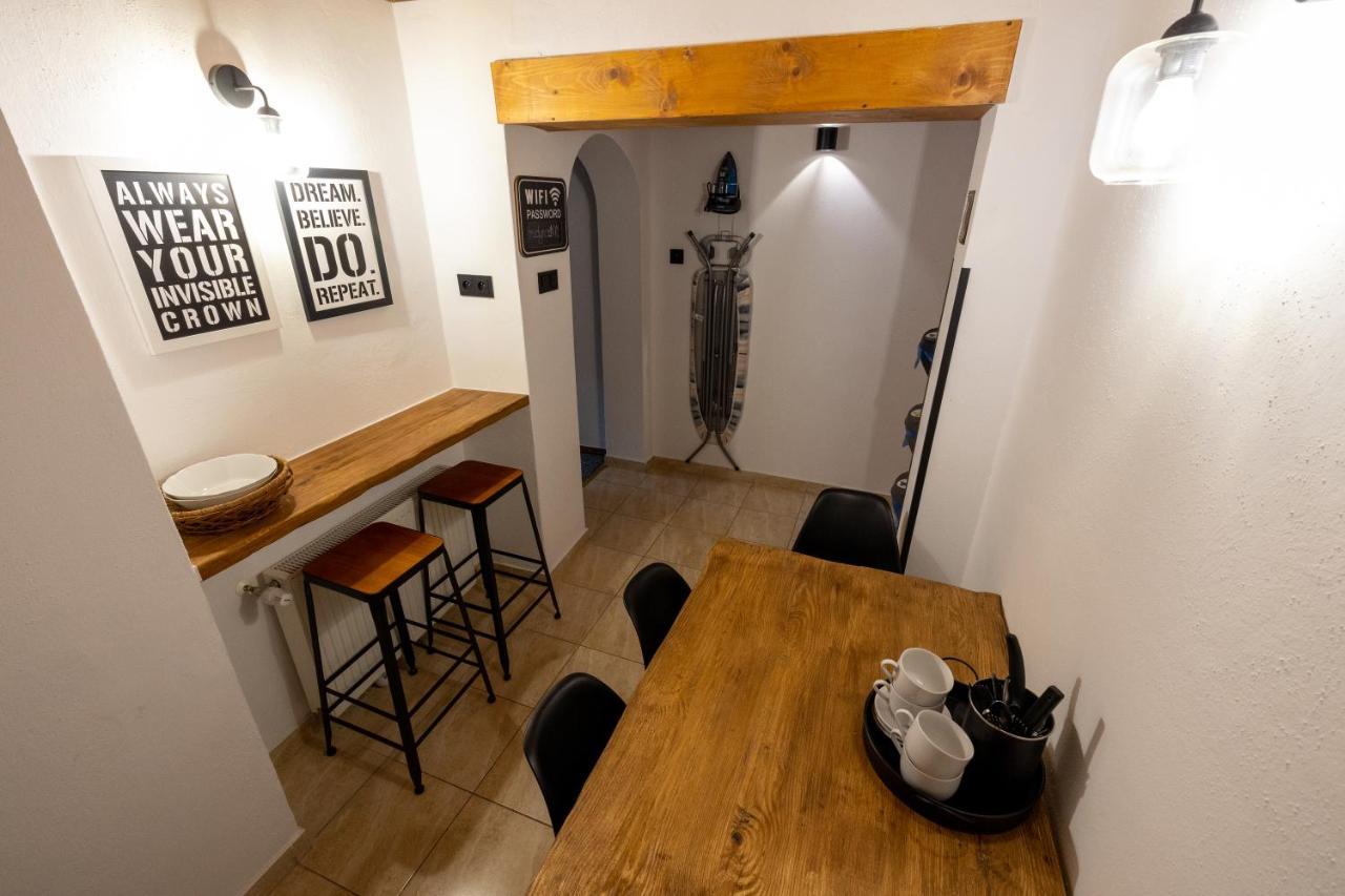 스클라르스카포렘바 Trojka House 아파트 외부 사진